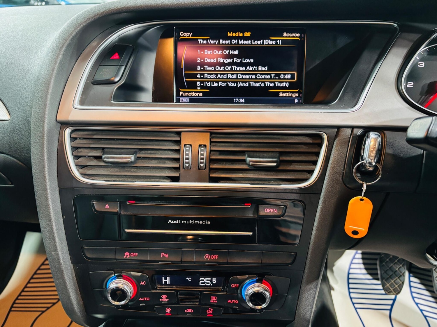 Used Audi A4 2013 for sale - 76995626: Photo 26