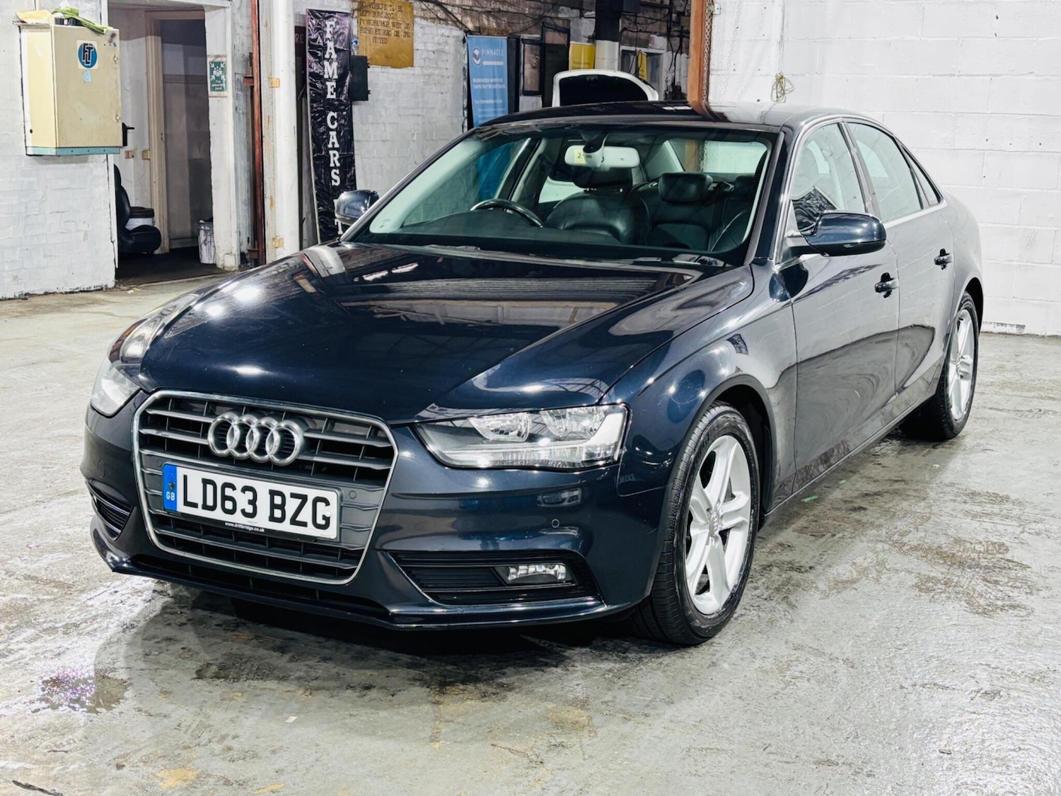 Used Audi A4 2013 for sale - 76995626: Photo 4