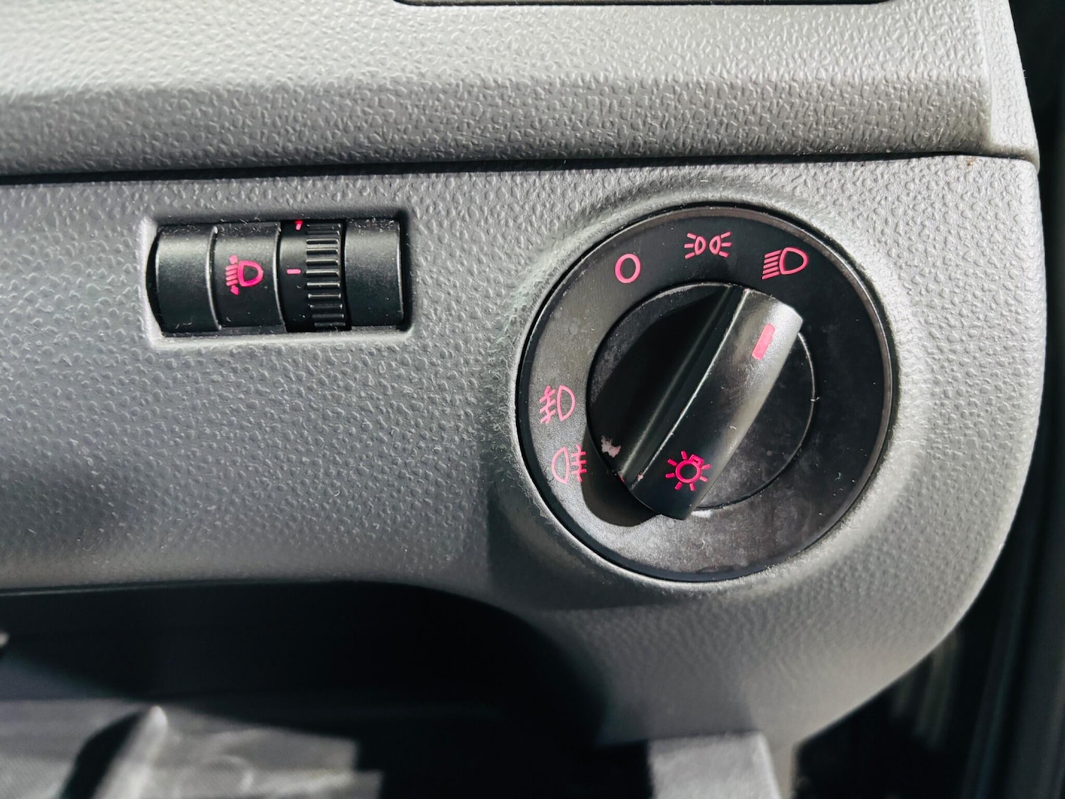 Used Volkswagen Polo 2006 for sale - 77695357: Photo 17