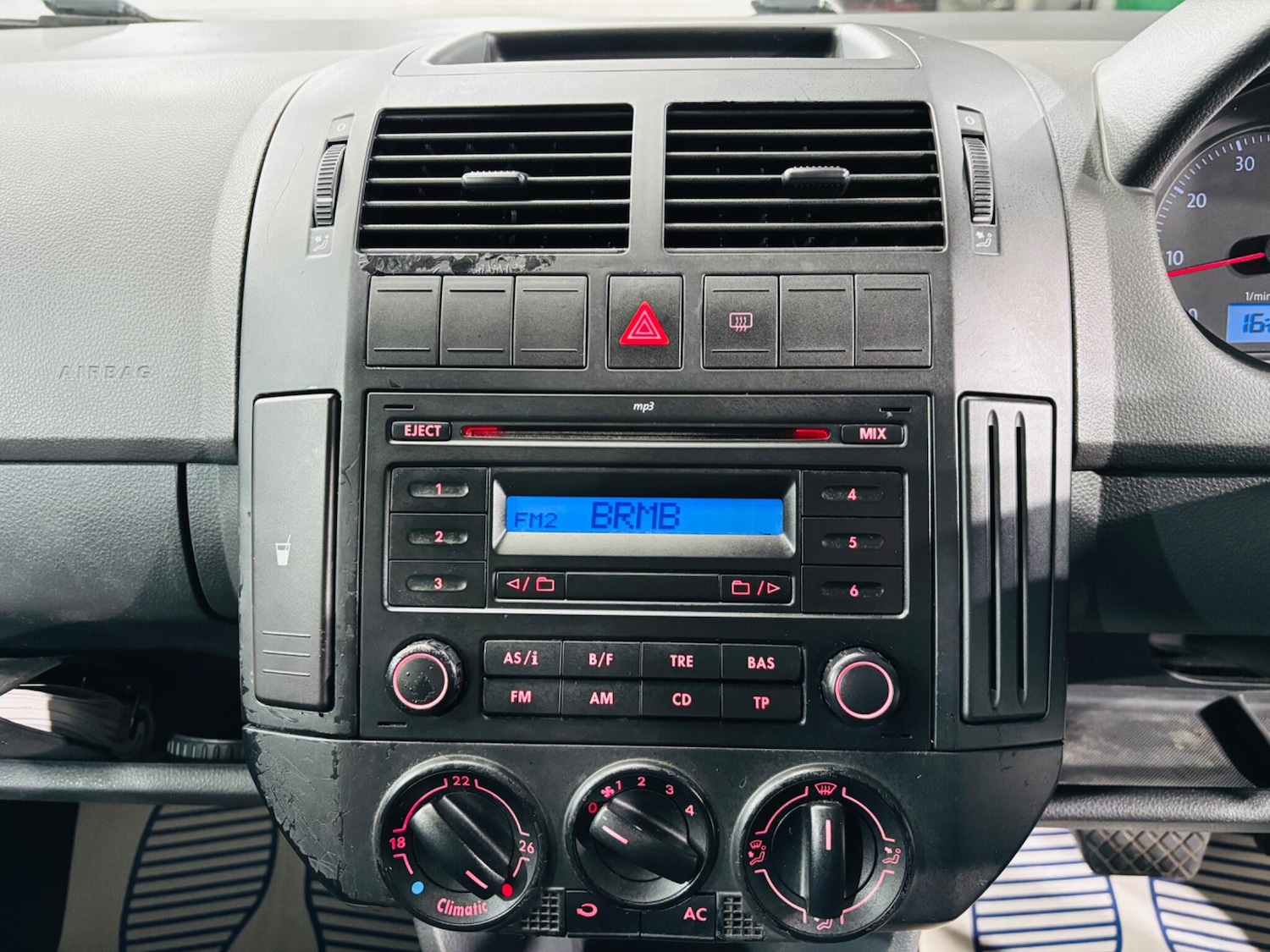 Used Volkswagen Polo 2006 for sale - 77695357: Photo 18