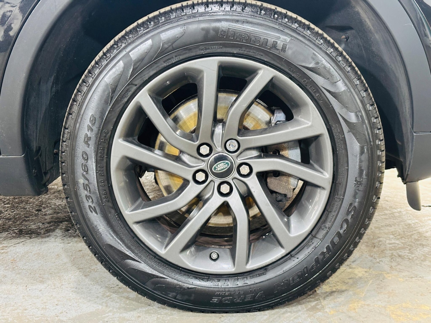 Used Land Rover Discovery Sport 2016 for sale - 78007595: Photo 33