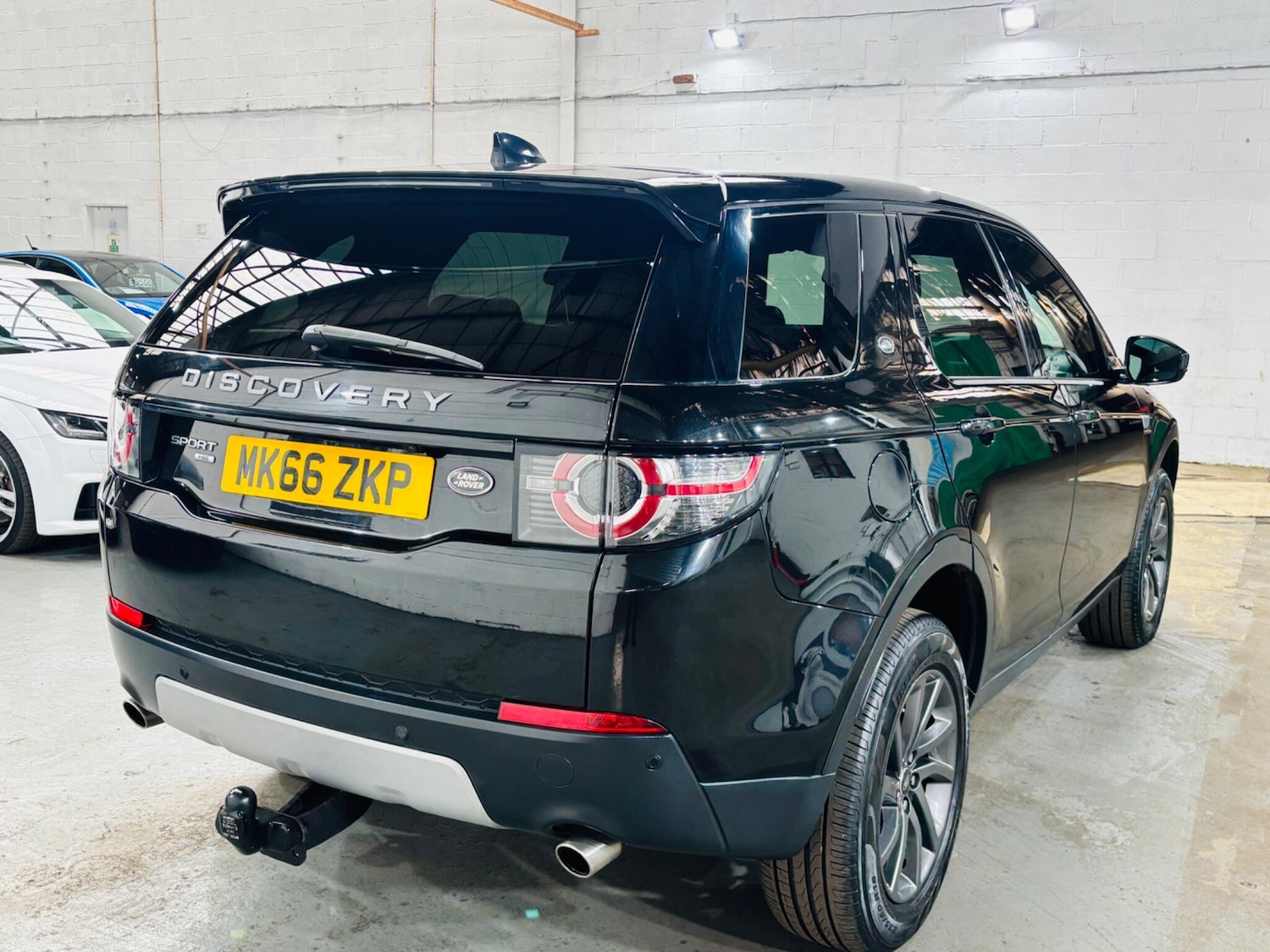 Used Land Rover Discovery Sport 2016 for sale - 78007595: Photo 5