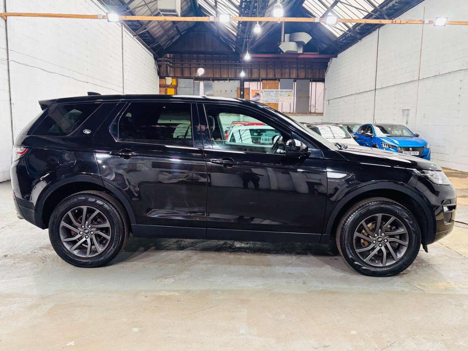 Used Land Rover Discovery Sport 2016 for sale - 78007595: Photo 8