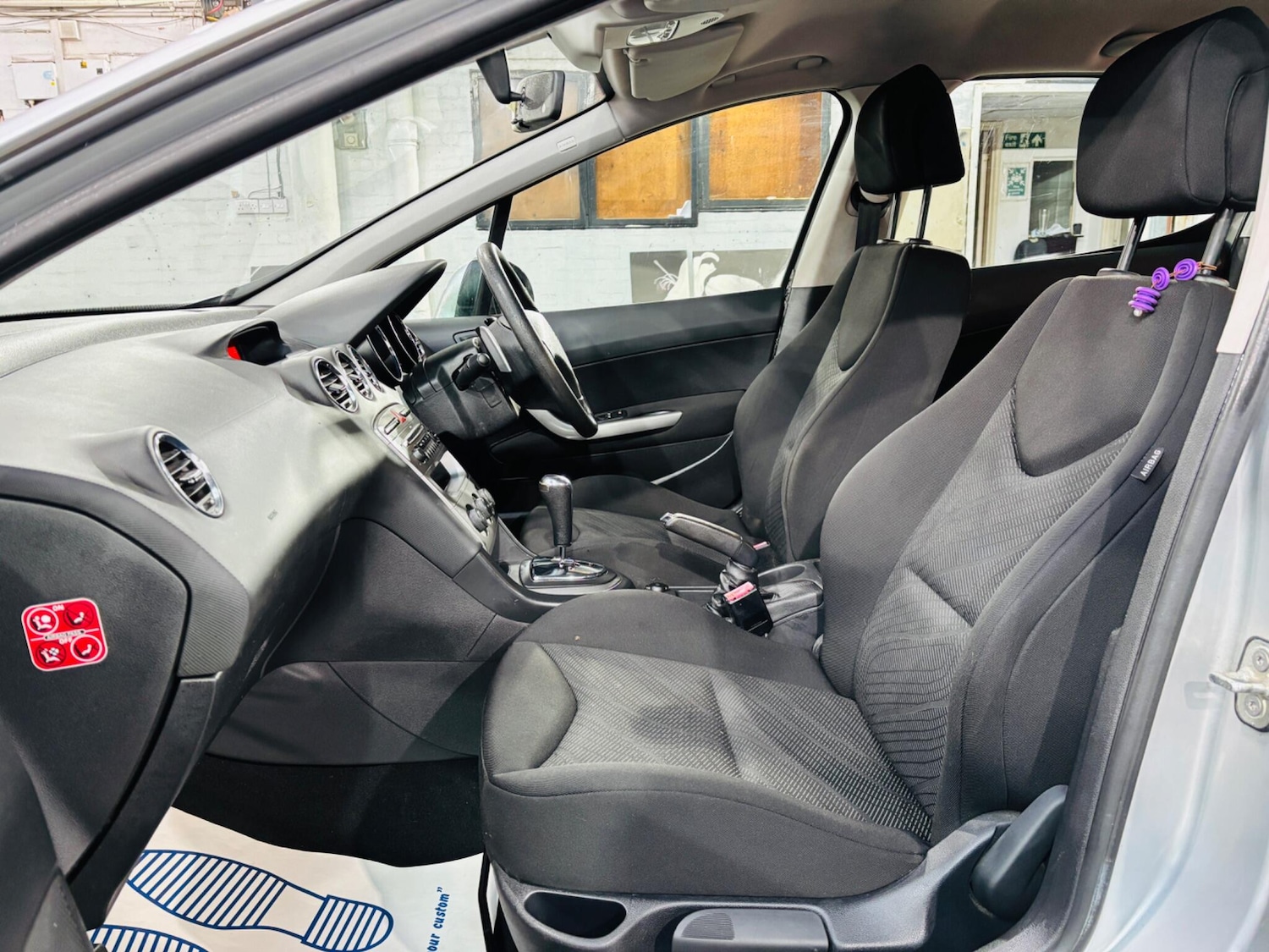 Used Peugeot 308 2009 for sale - 77670276: Photo 15