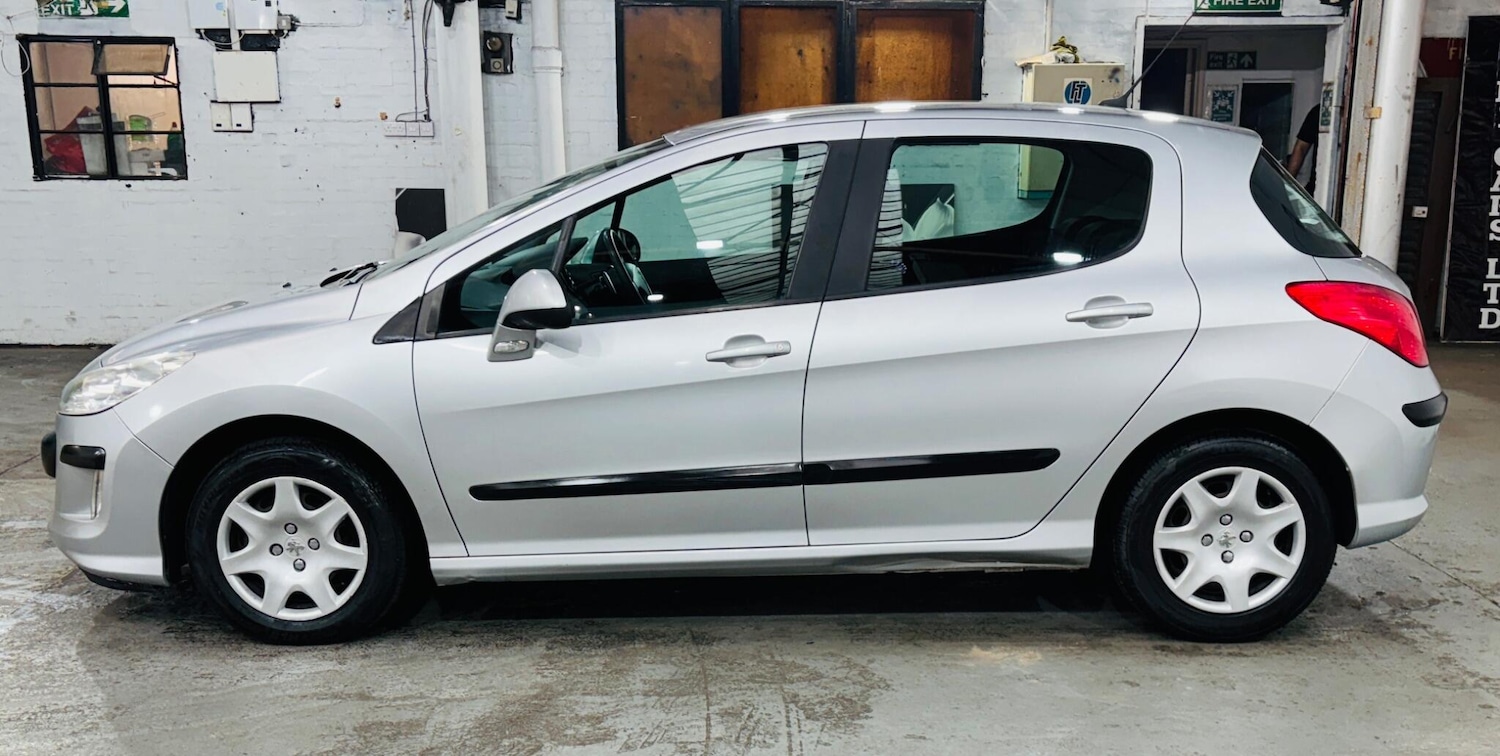 Used Peugeot 308 2009 for sale - 77670276: Photo 9