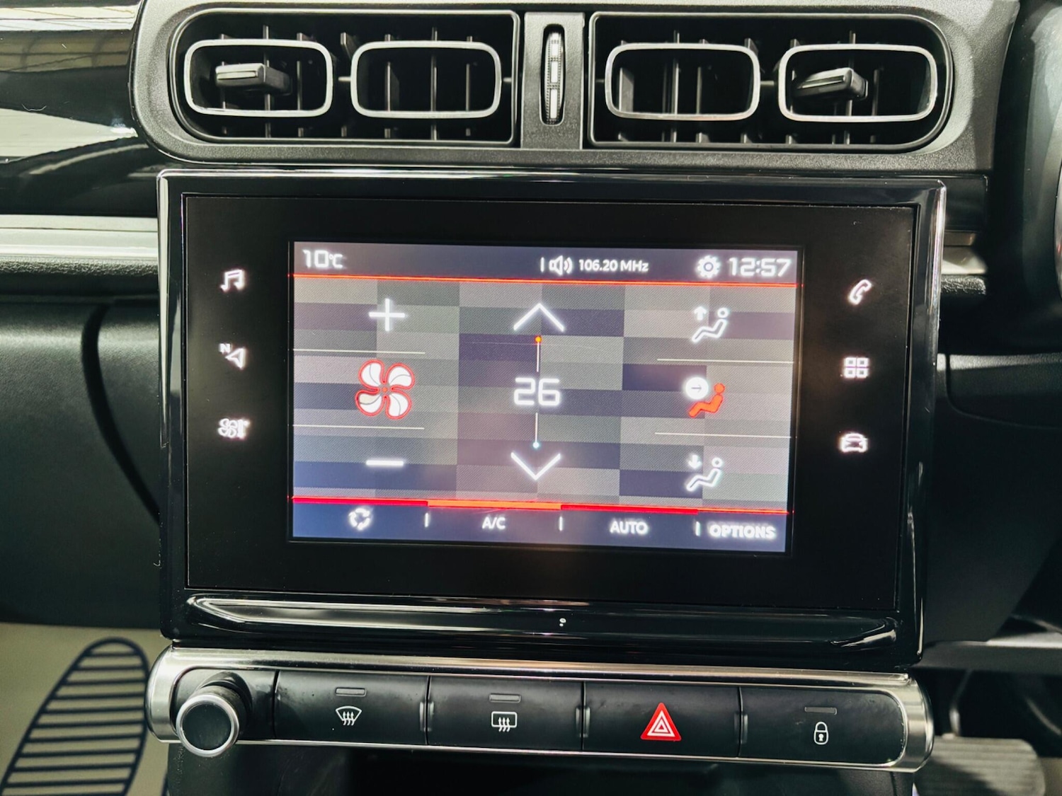 Used Citroen C3 2018 for sale - 76850358: Photo 24