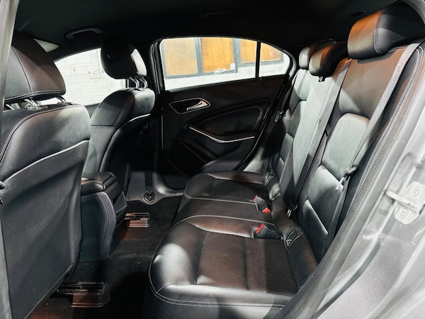 Used Mercedes-Benz A-Class 2015 for sale - 76251376: Photo 16
