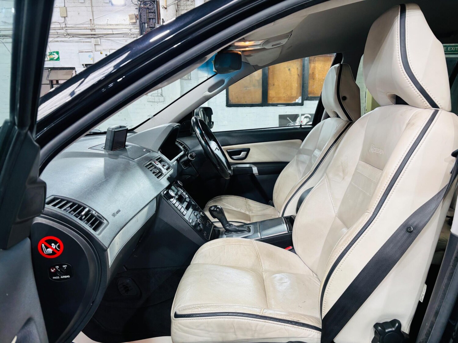 Used Volvo XC90 for sale - 78057537: Photo 15