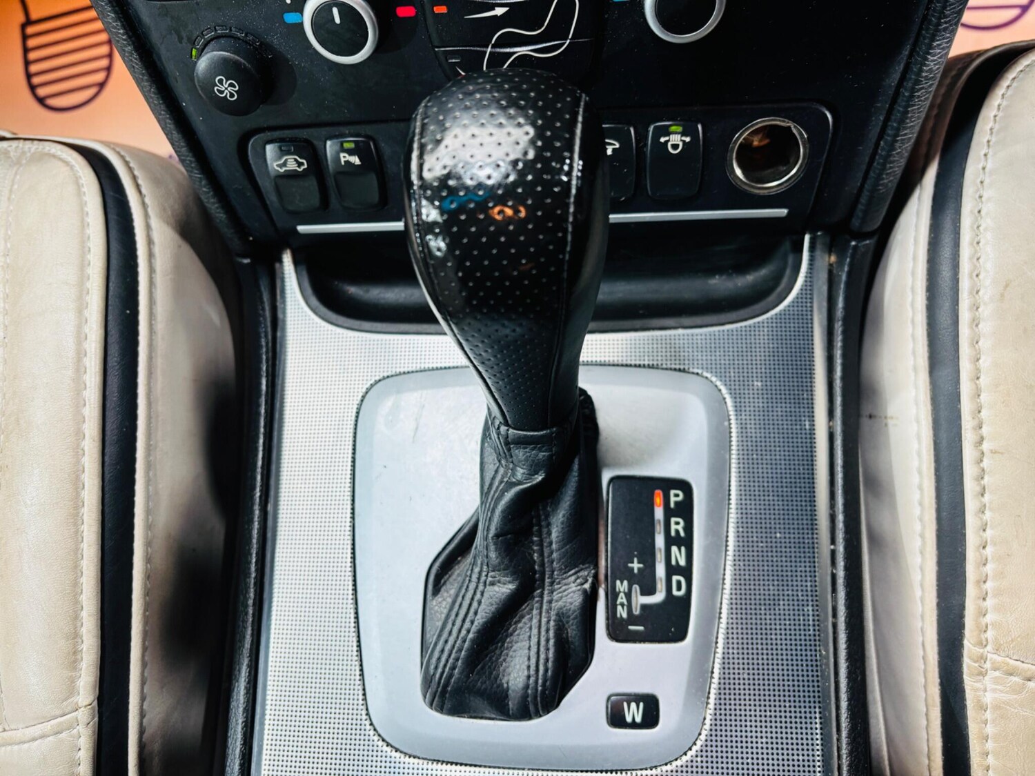 Used Volvo XC90 for sale - 78057537: Photo 25