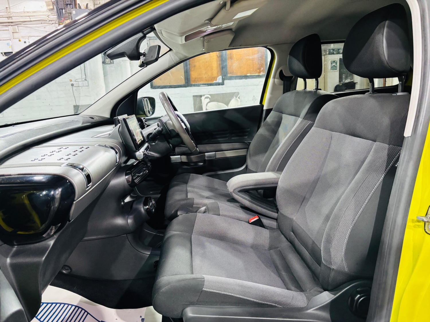 Used Citroen C4 Cactus 2015 for sale - 76727936: Photo 15