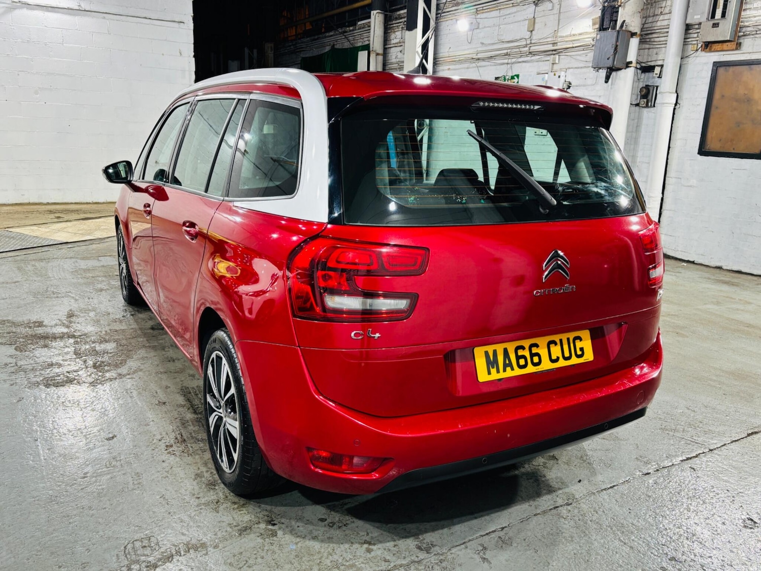 Used Citroen C4 Grand Picasso 2016 for sale - 76992508: Photo 7