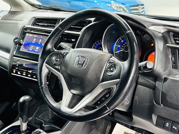 Used Honda Jazz 2018 for sale - 76314306: Photo 11