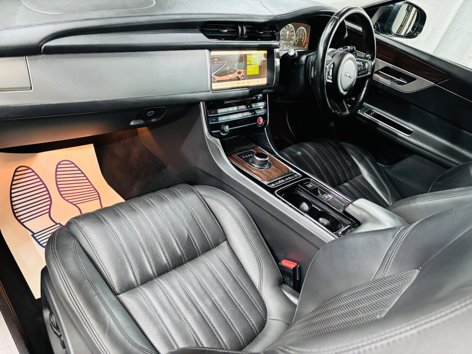 Used Jaguar XF 2018 for sale - 76989052: Photo 14