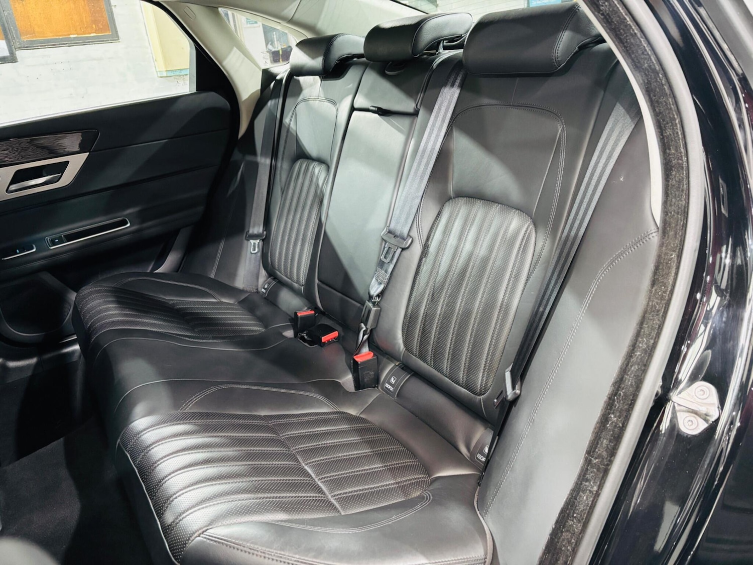 Used Jaguar XF 2018 for sale - 76989052: Photo 16