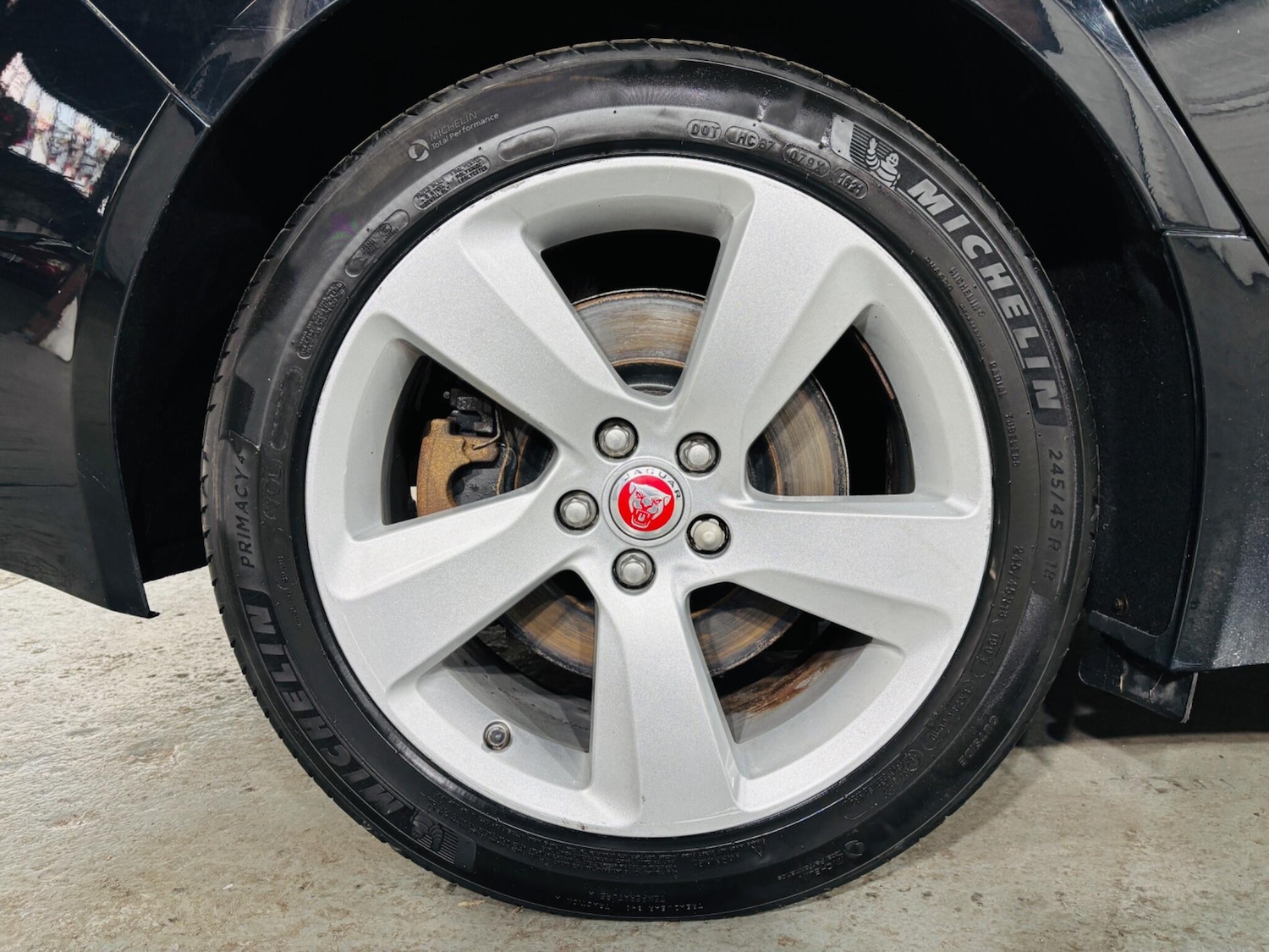 Used Jaguar XF 2018 for sale - 76989052: Photo 36