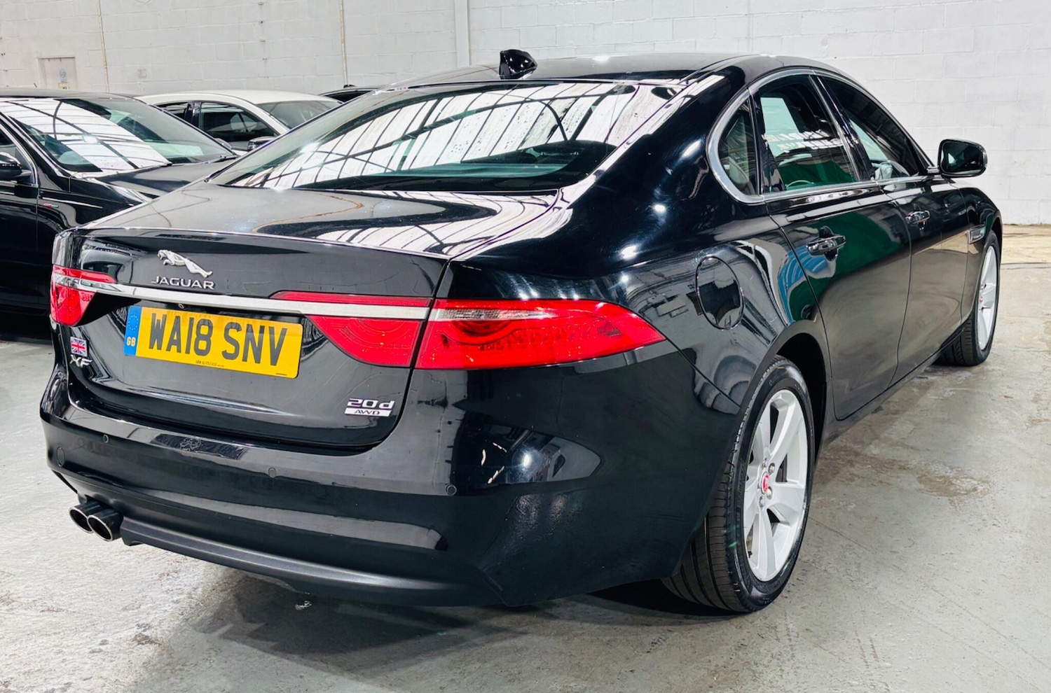 Used Jaguar XF 2018 for sale - 76989052: Photo 5