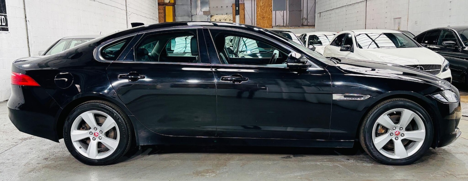 Used Jaguar XF 2018 for sale - 76989052: Photo 8