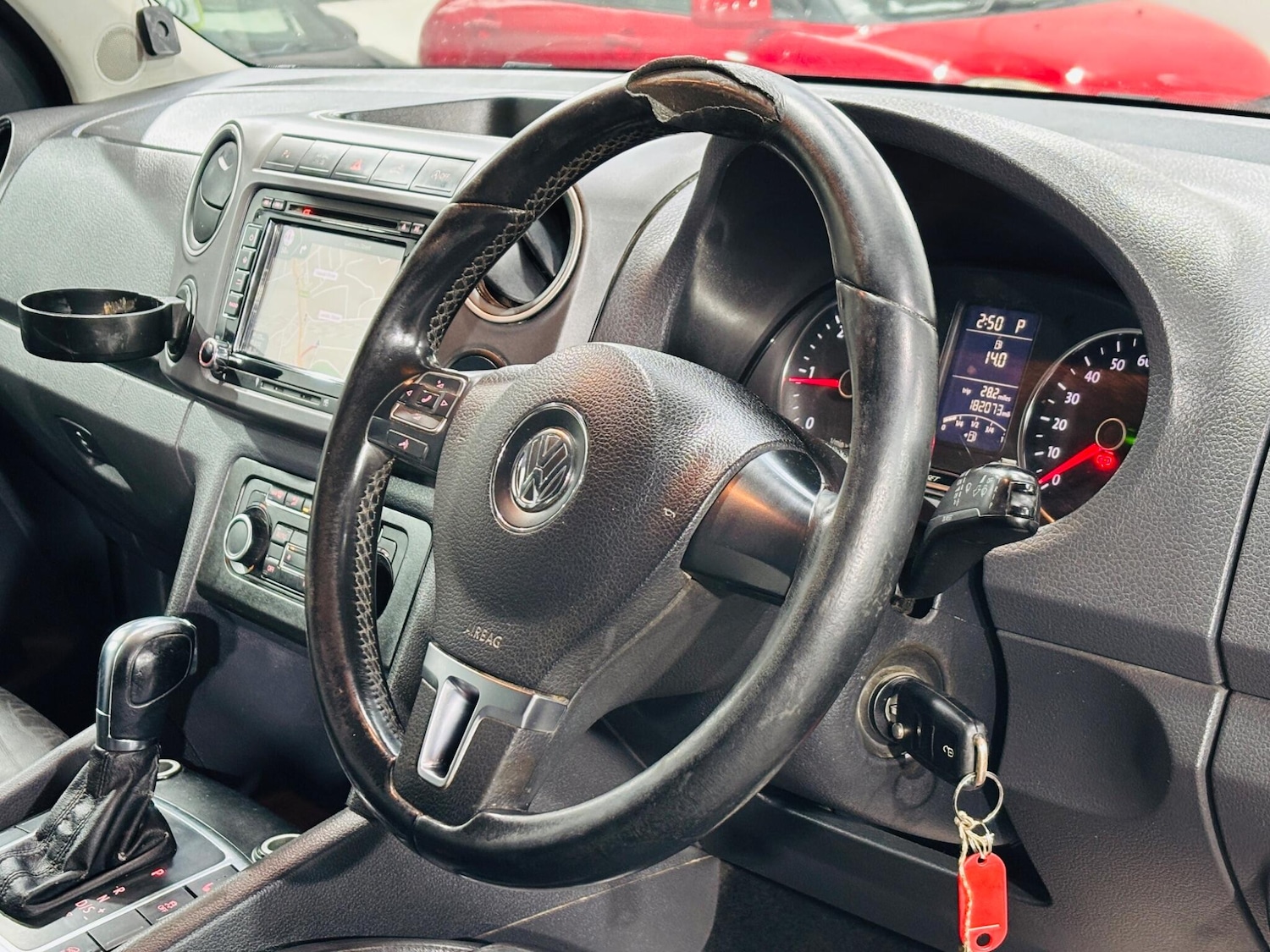 Used Volkswagen Amarok for sale - 77238225: Photo 11