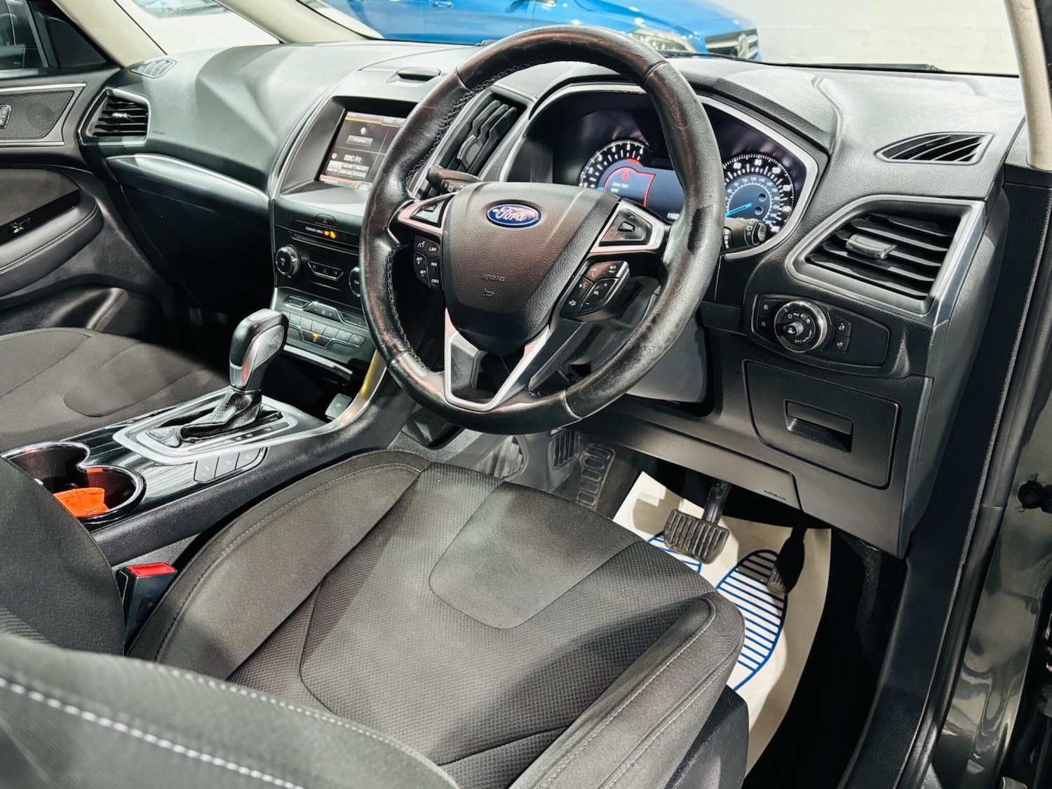 Used Ford S-Max 2015 for sale - 76307657: Photo 10