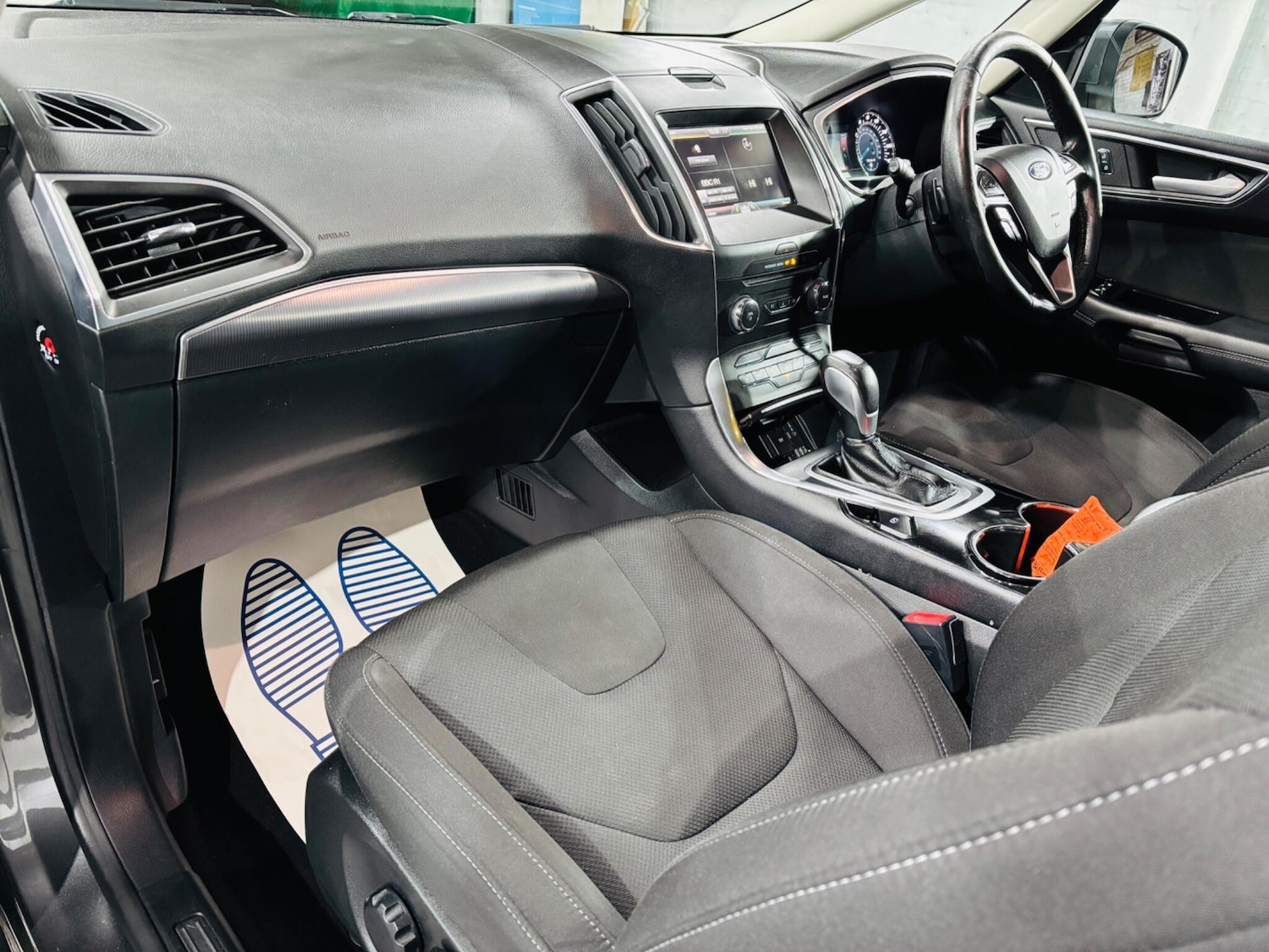 Used Ford S-Max 2015 for sale - 76307657: Photo 14