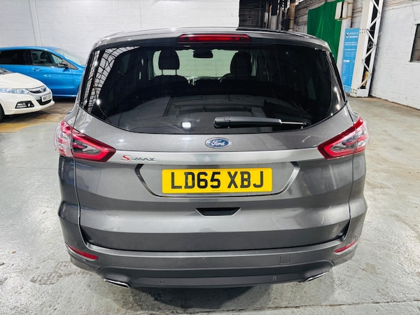 Used Ford S-Max 2015 for sale - 76307657: Photo 6