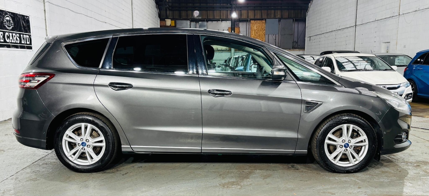 Used Ford S-Max 2015 for sale - 76307657: Photo 8