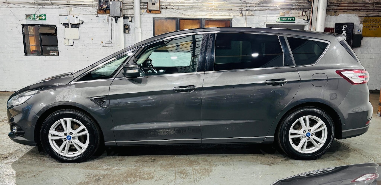 Used Ford S-Max 2015 for sale - 76307657: Photo 9