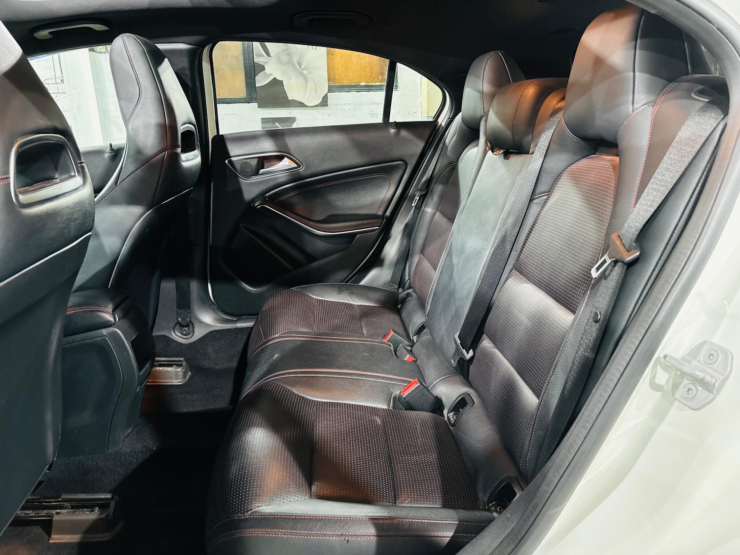 Used Mercedes-Benz A-Class 2012 for sale - 76613355: Photo 16