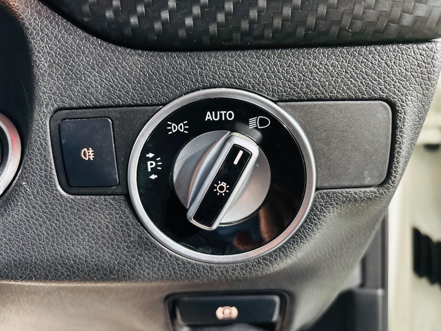 Used Mercedes-Benz A-Class 2012 for sale - 76613355: Photo 20