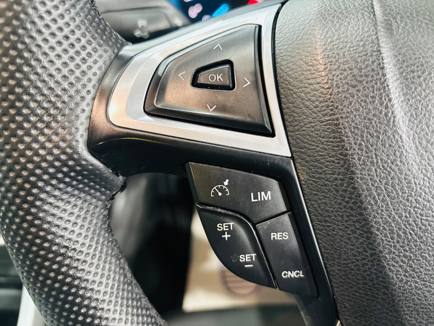 Used Ford Mondeo 2016 for sale - 76137019: Photo 22