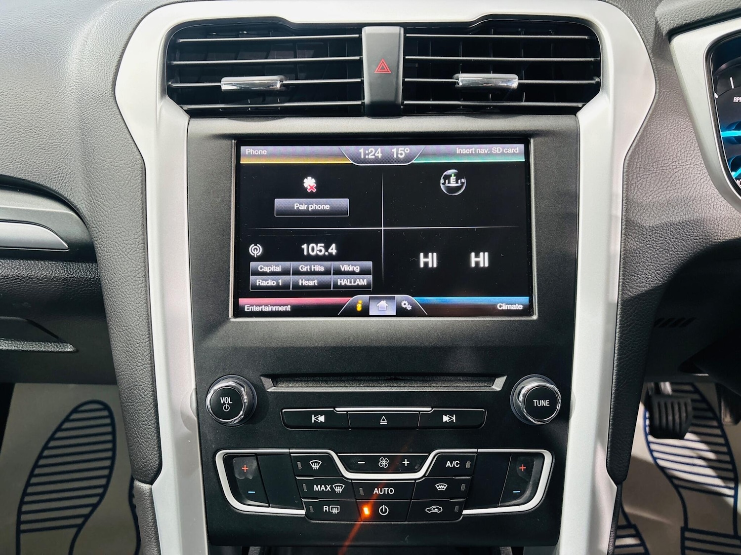 Used Ford Mondeo 2016 for sale - 76137019: Photo 24