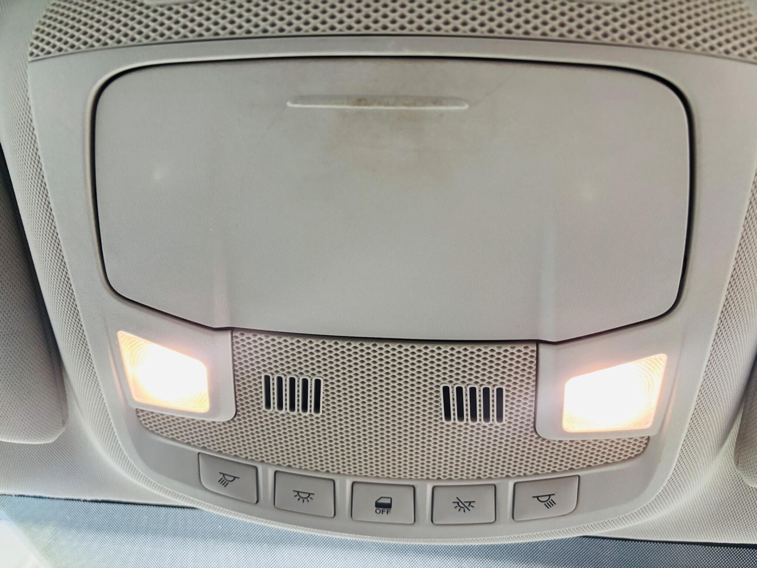 Used Ford Mondeo 2016 for sale - 76137019: Photo 27