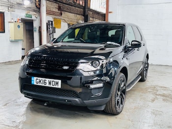 Used Land Rover Discovery Sport 2016 for sale - 75623379: Photo