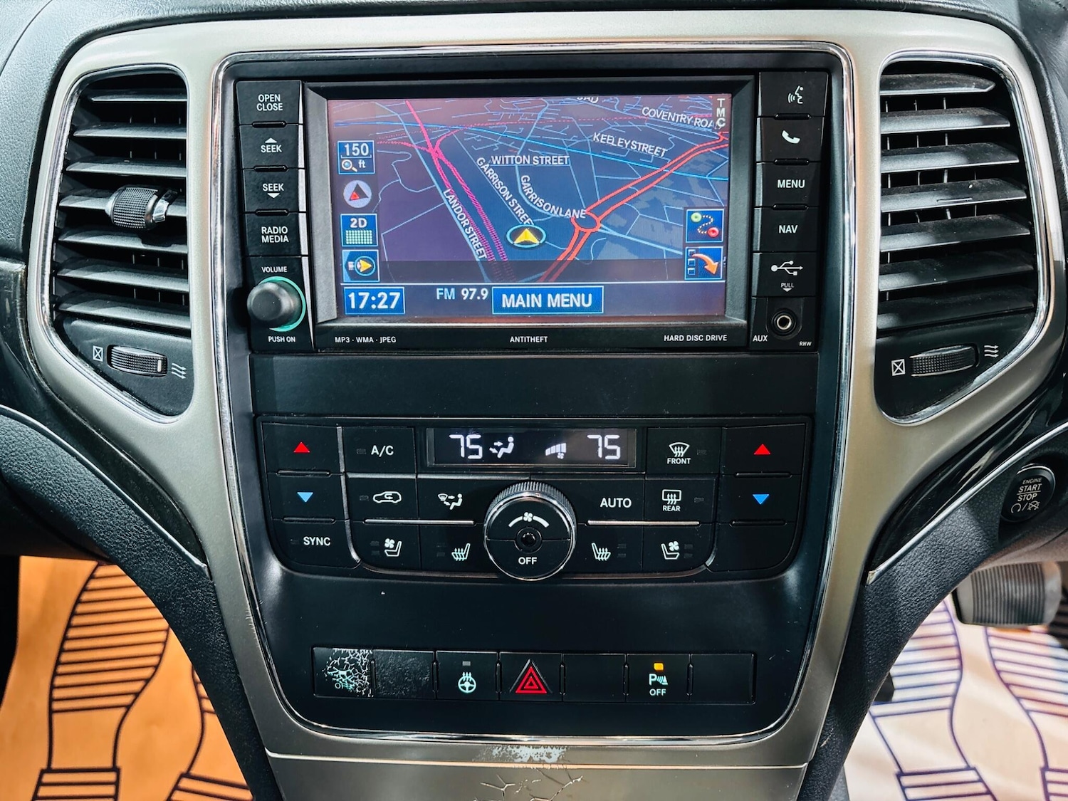 Used Jeep Grand Cherokee 2012 for sale - 76314529: Photo 24