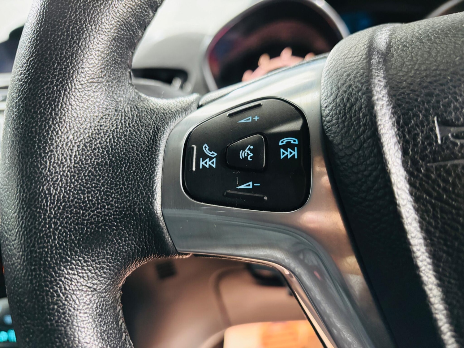 Used Ford Fiesta 2015 for sale - 77253574: Photo 20