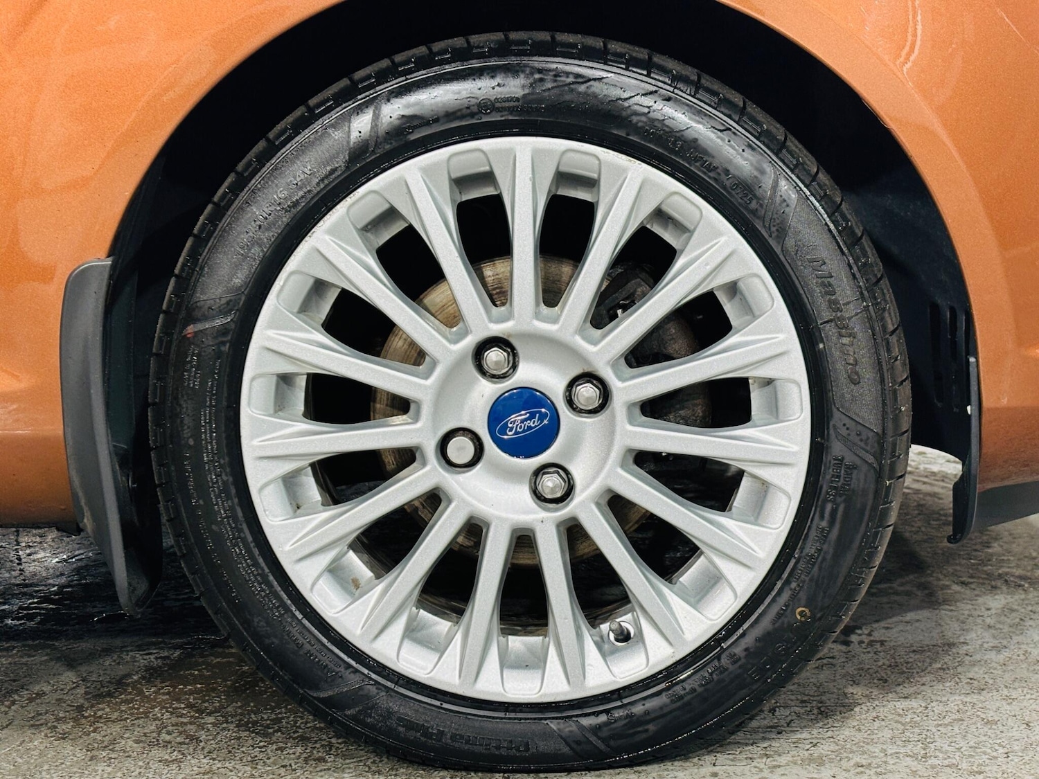 Used Ford Fiesta 2015 for sale - 77253574: Photo 25