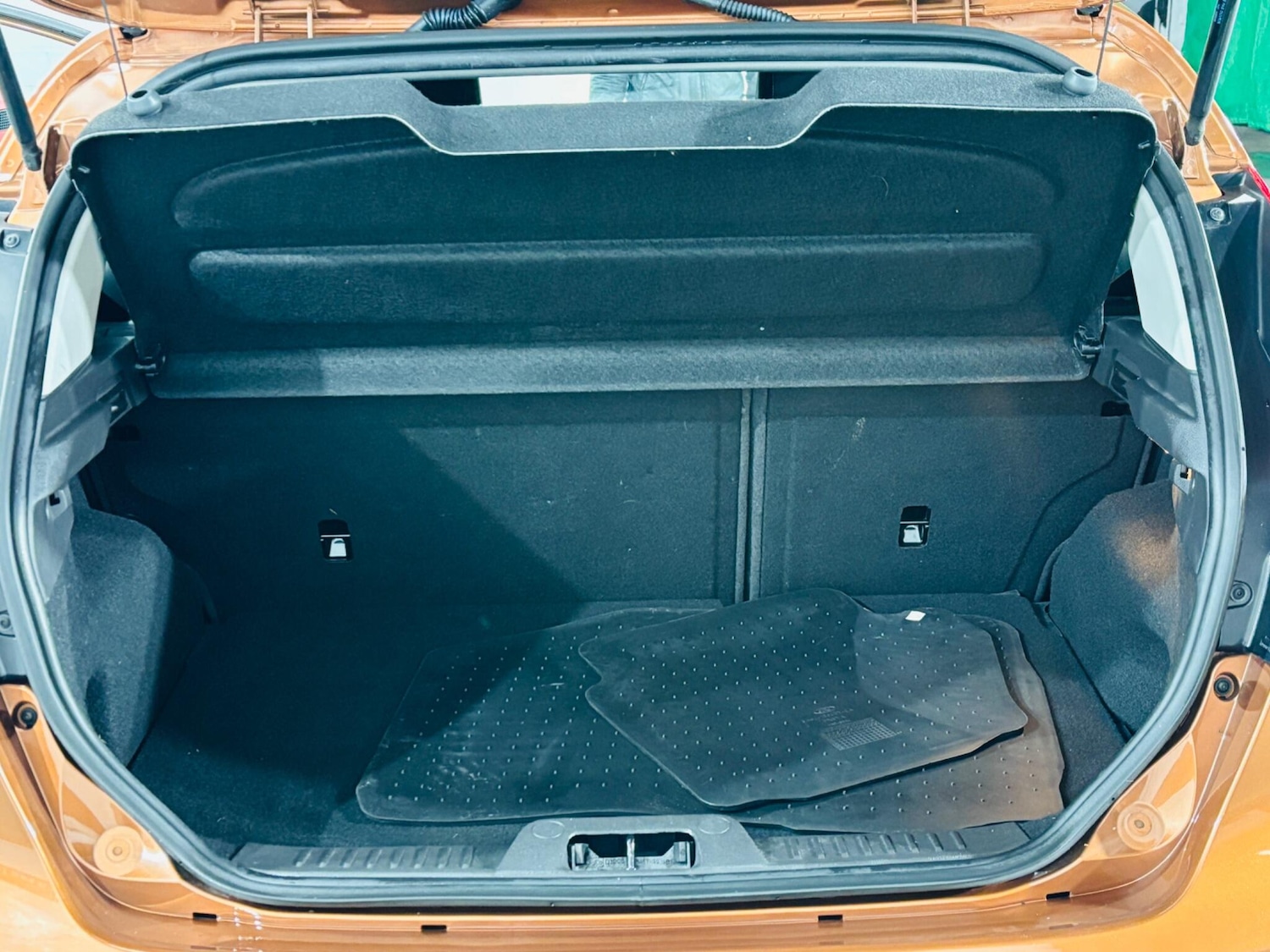 Used Ford Fiesta 2015 for sale - 77253574: Photo 28