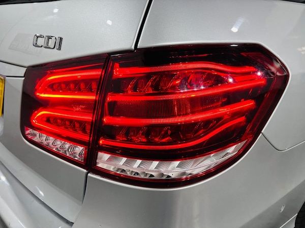 Used Mercedes-Benz E-Class 2015 for sale - 76246947: Photo 33
