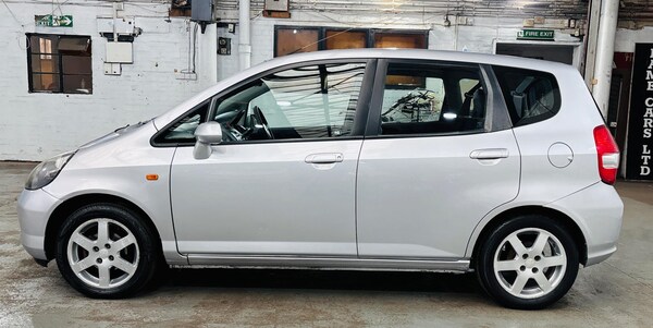 Used Honda Jazz 2003 for sale - 75991466: Photo 9
