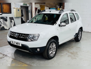 Used Dacia Duster 2017 for sale - 79316593: Photo
