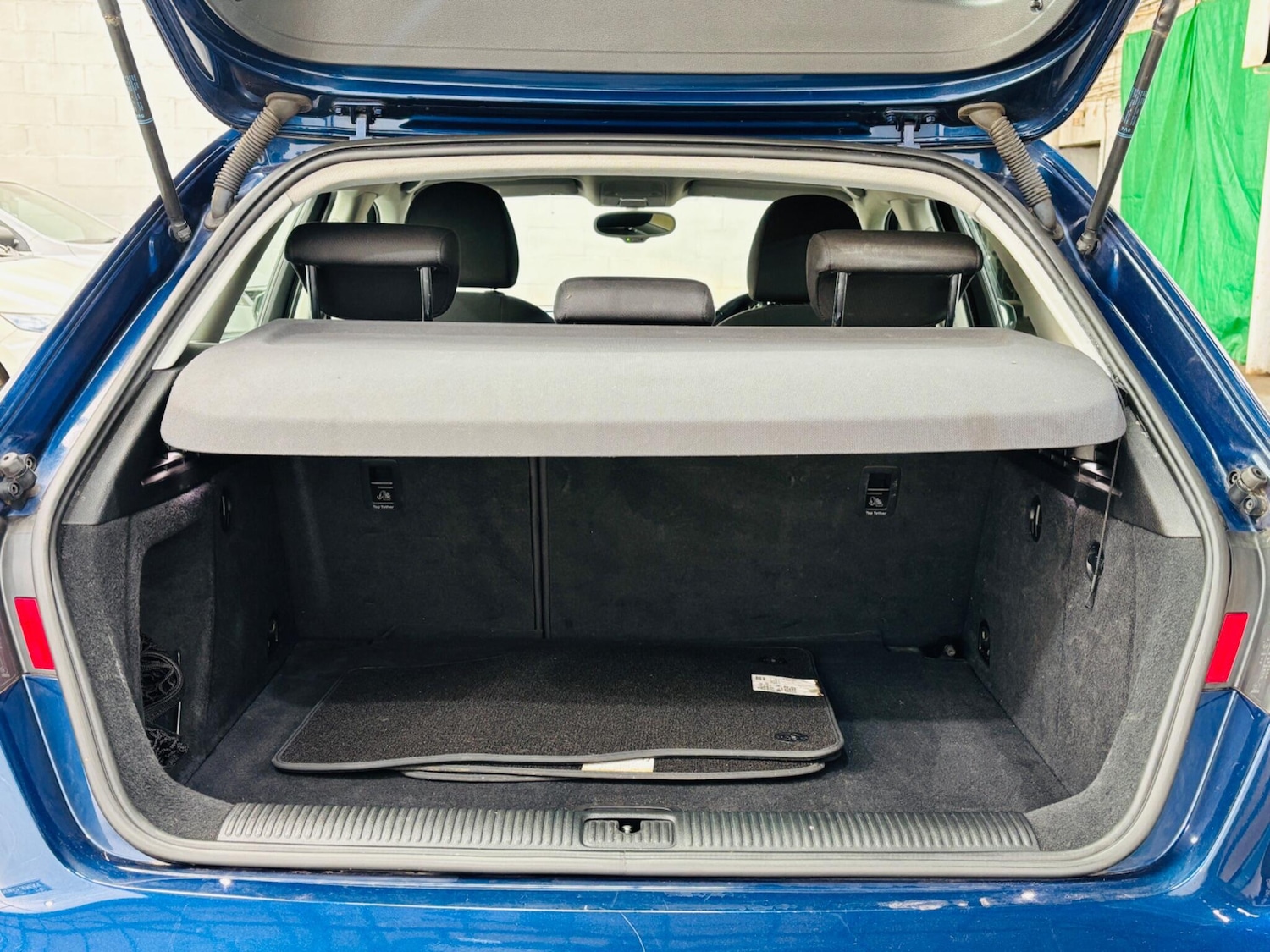 Vehicle 28