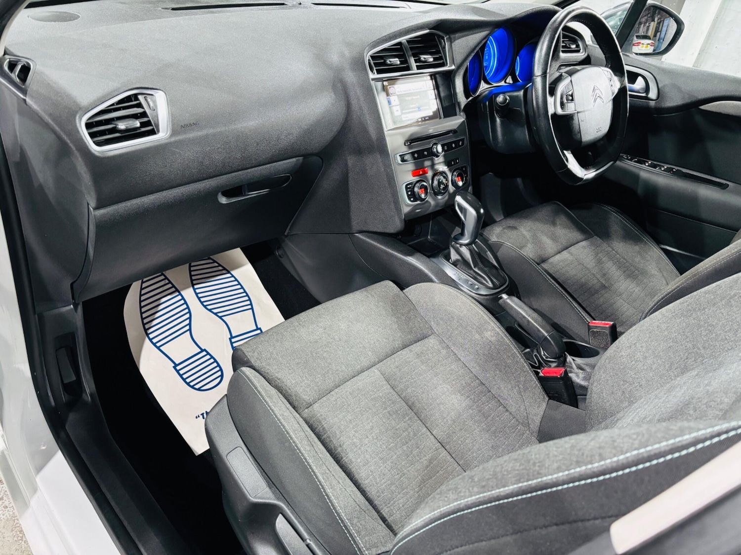 Used Citroen C4 2015 for sale - 76965040: Photo 14