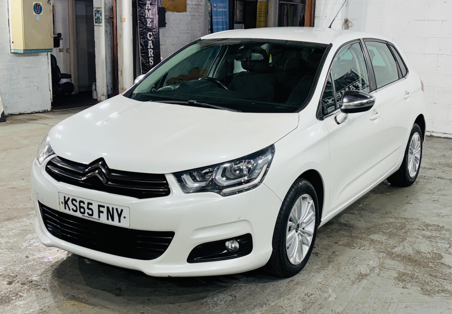 Used Citroen C4 2015 for sale - 76965040: Photo 4