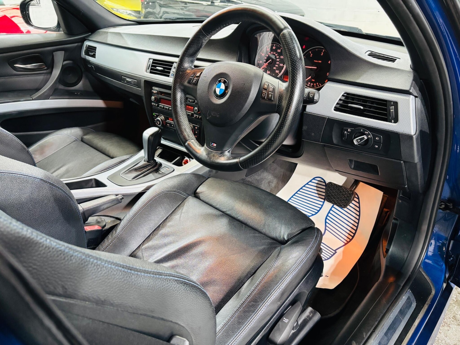 Used BMW 3 Series 2011 for sale - 76512613: Photo 10