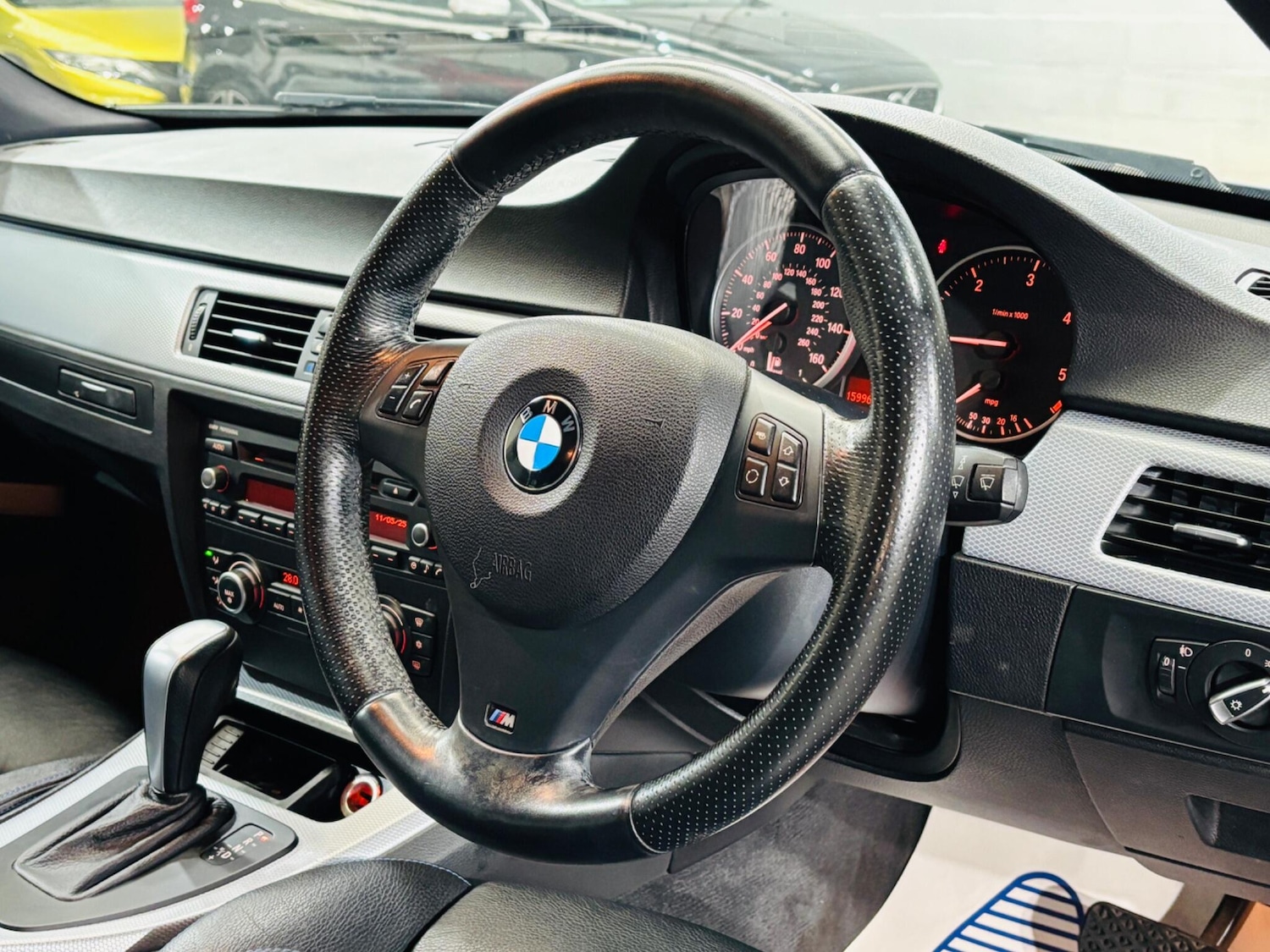 Used BMW 3 Series 2011 for sale - 76512613: Photo 11