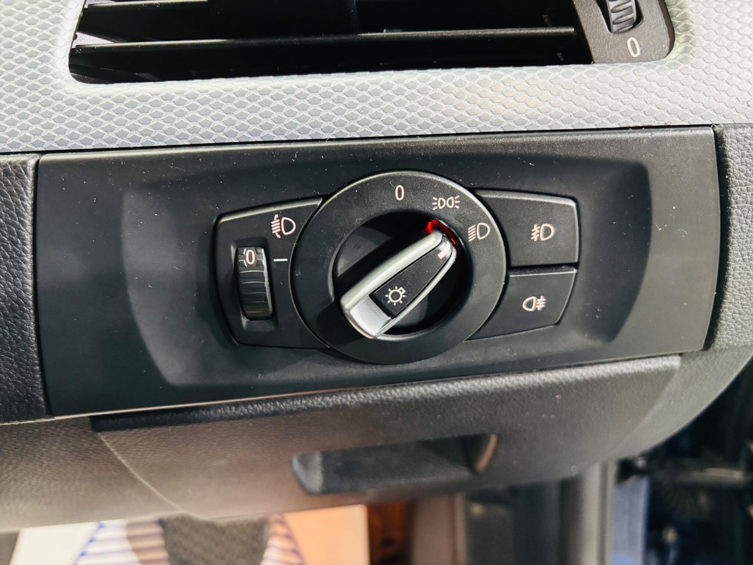 Used BMW 3 Series 2011 for sale - 76512613: Photo 18