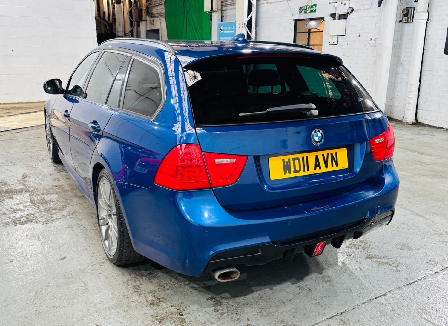 Used BMW 3 Series 2011 for sale - 76512613: Photo 7