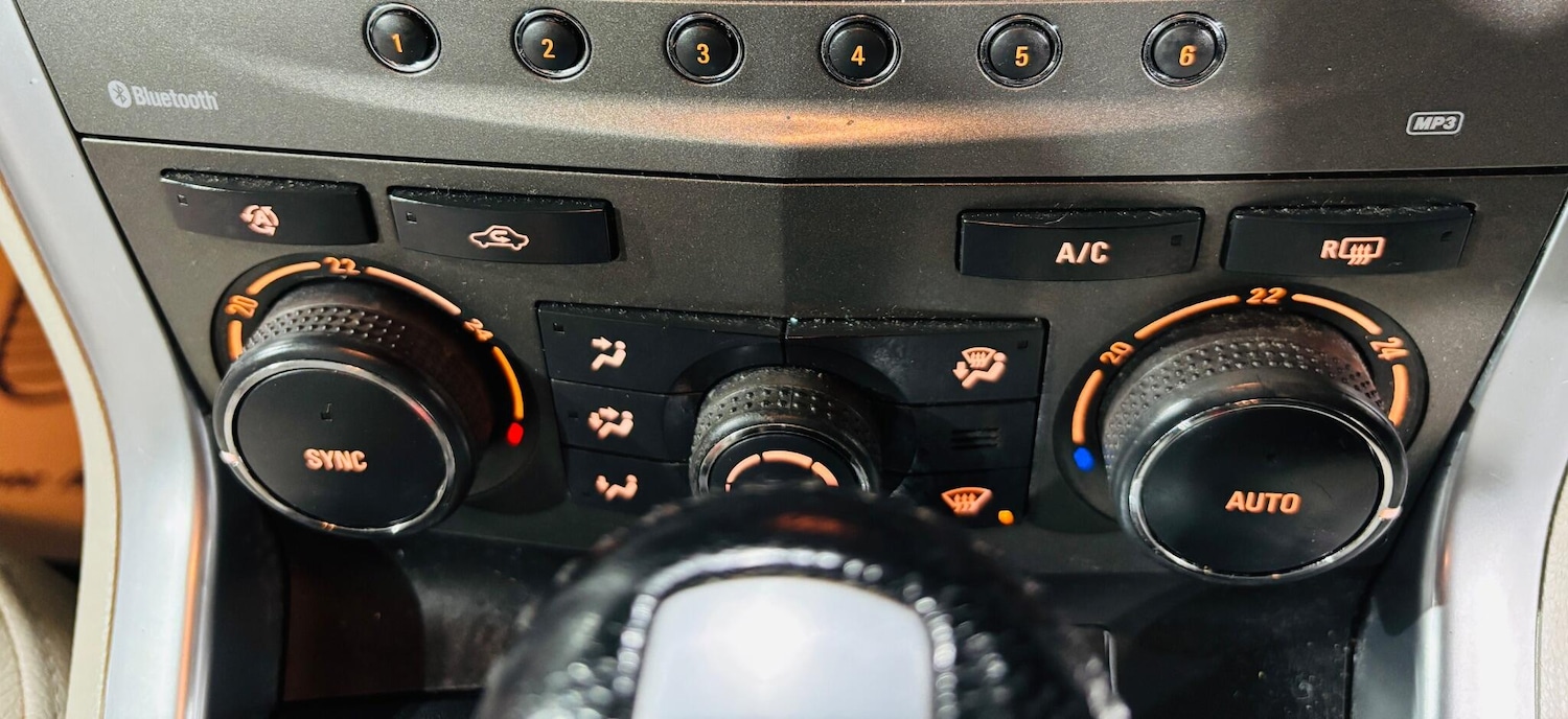 Used Vauxhall Antara 2013 for sale - 77175210: Photo 22