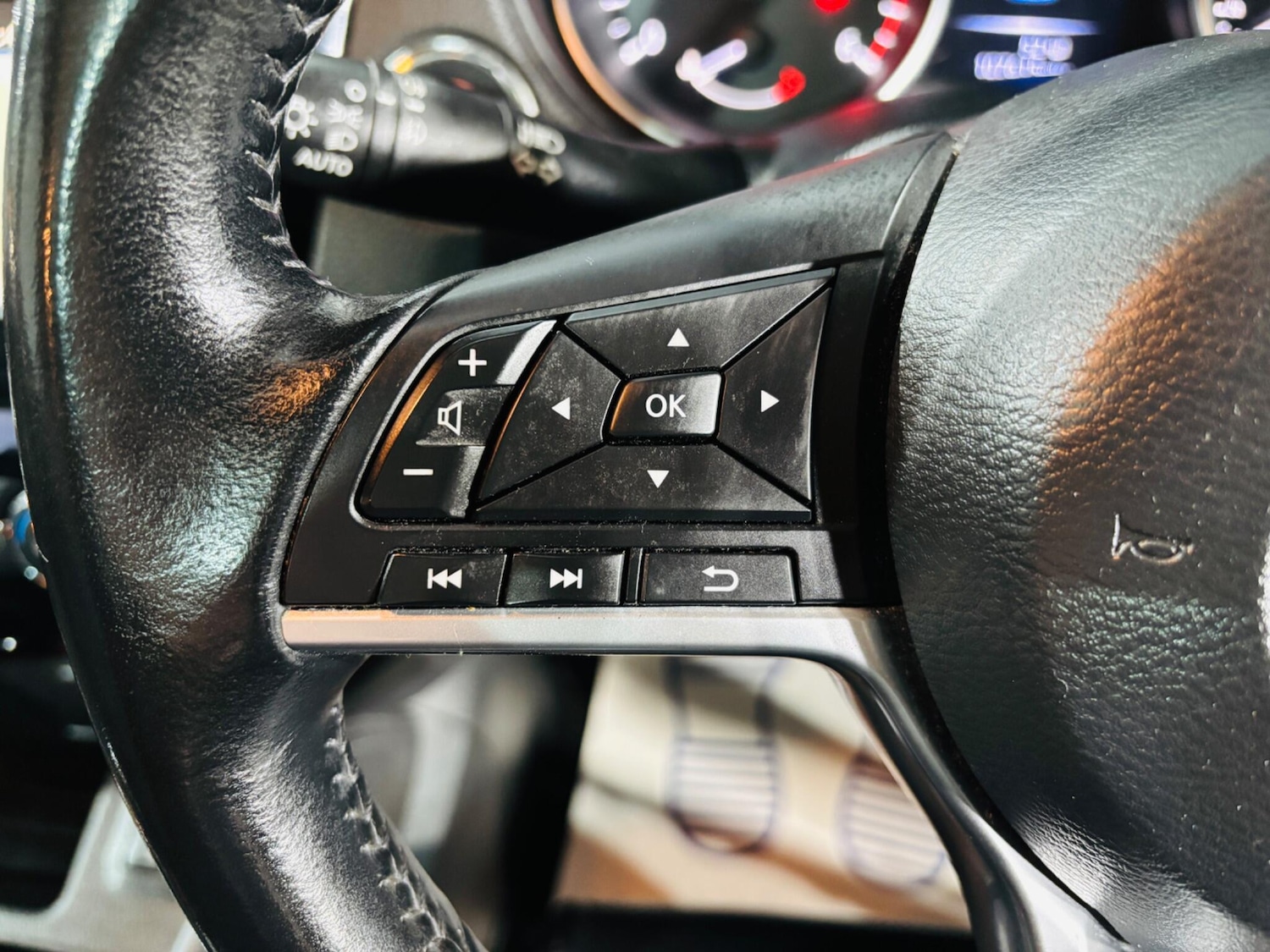 Used Nissan Qashqai for sale - 76658723: Photo 20