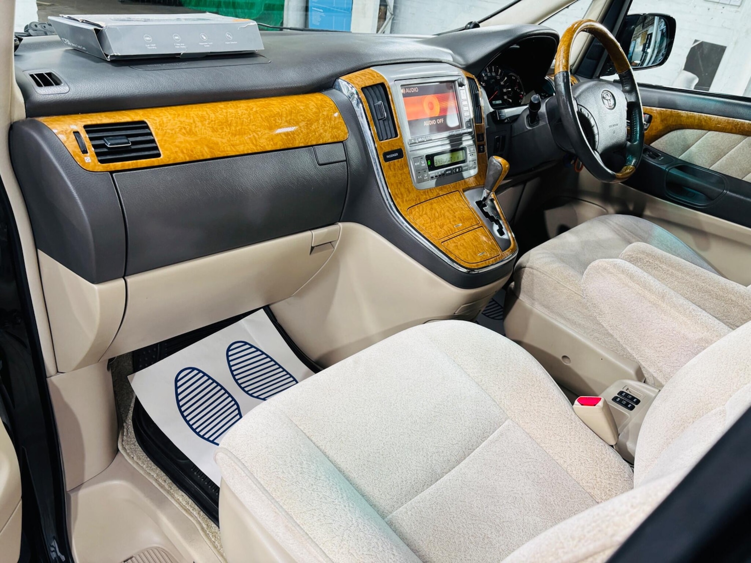 Used Toyota Alphard 2019 for sale - 77838587: Photo 14